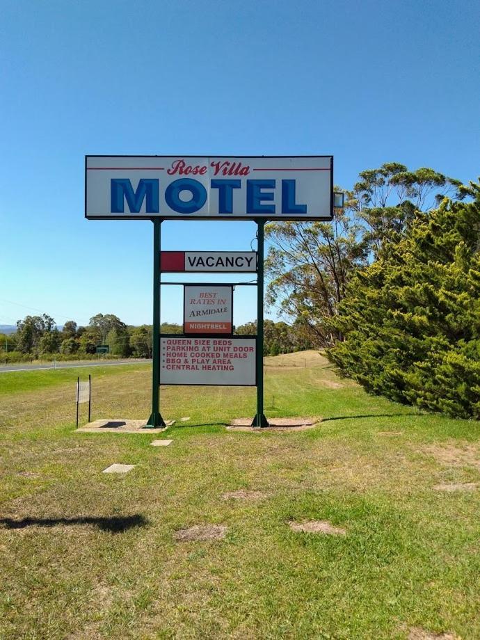 Armidale Rose Villa Motel Extérieur photo